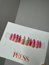 Load image into Gallery viewer, PINK PRINT