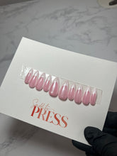 Load image into Gallery viewer, FEMME