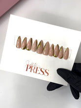 Load image into Gallery viewer, HONEYCRISP